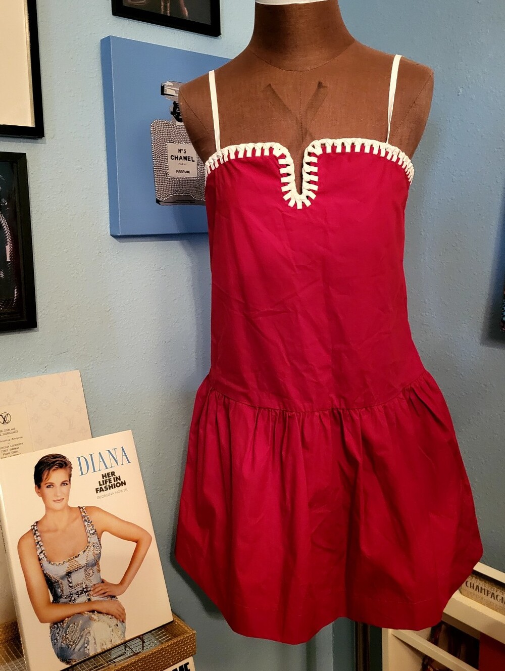 Day+Moon Simone Contrast Stitch Drop Waist Dress in Crimson - Picture 7 of 11
